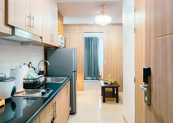 Moa Staycation At Shore 2 Residences Tower 3 3* Manila