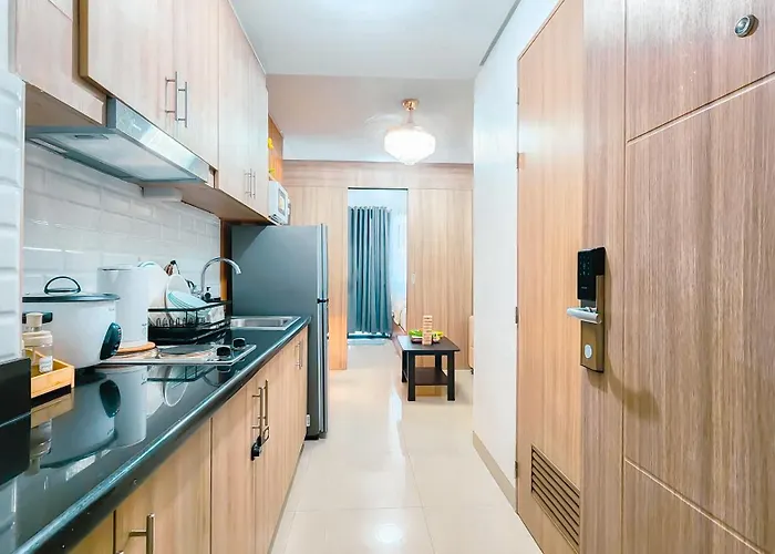Moa Staycation At Shore 2 Residences Tower 3 Aparthotel Manila
